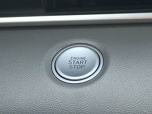 2023 Hyundai Elantra SEL IVT - 23020530 - 22