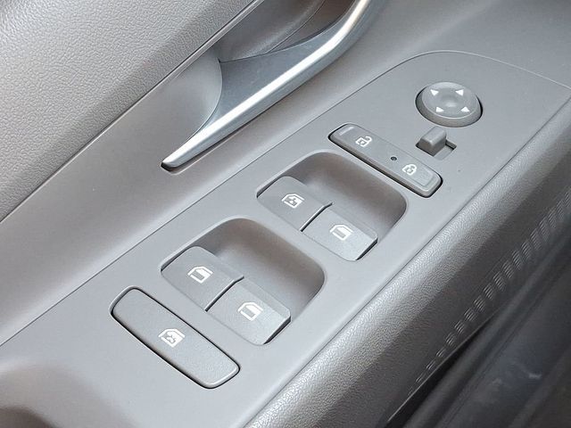 2023 Hyundai Elantra SEL IVT - 23020530 - 24