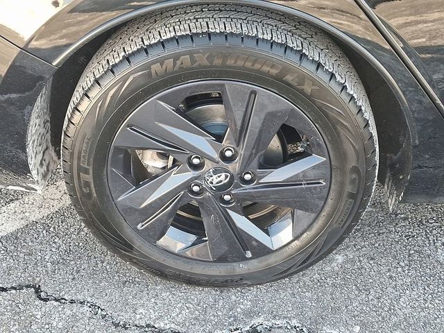 2023 Hyundai Elantra SEL IVT - 23020530 - 7