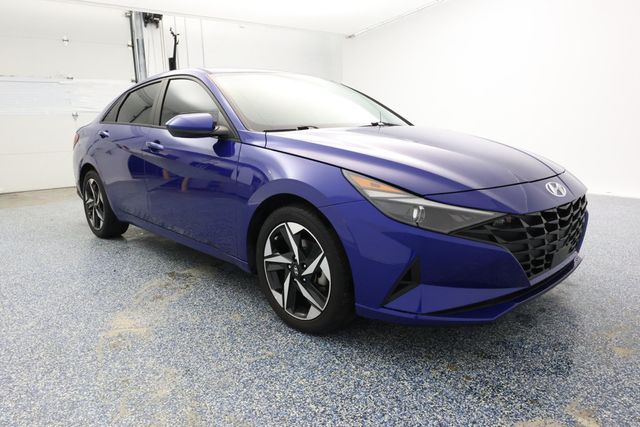 2023 Hyundai Elantra SEL IVT - 22937615 - 1
