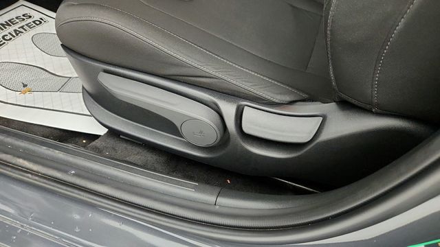 2023 Hyundai Elantra SEL IVT - 22941443 - 10