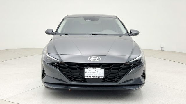 2023 Hyundai Elantra SEL IVT - 22941443 - 1