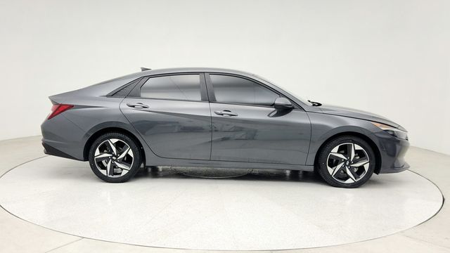 2023 Hyundai Elantra SEL IVT - 22941443 - 3