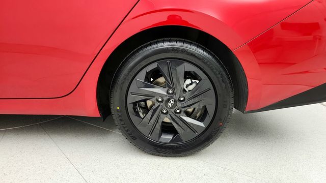 2023 Hyundai Elantra SEL IVT - 22942583 - 8