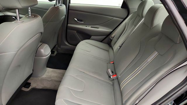 2023 Hyundai Elantra SEL IVT - 22966719 - 19