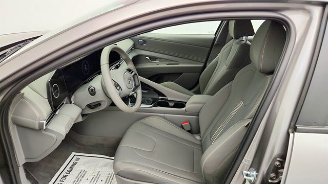 2023 Hyundai Elantra SEL IVT - 23044036 - 19