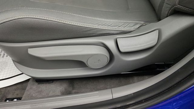 2023 Hyundai Elantra SEL IVT - 23047021 - 9
