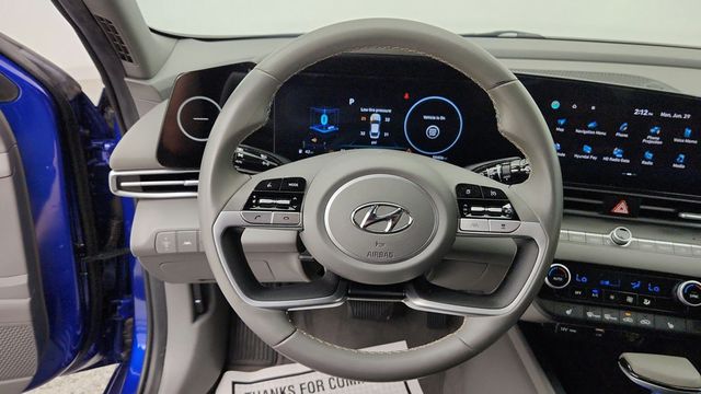 2023 Hyundai Elantra SEL IVT - 23047021 - 11