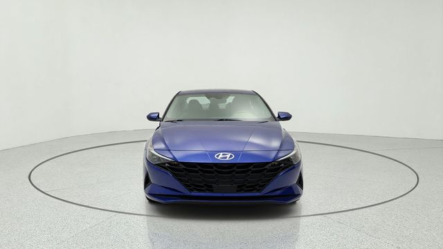 2023 Hyundai Elantra SEL IVT - 23047021 - 1