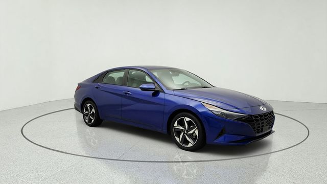 2023 Hyundai Elantra SEL IVT - 23047021 - 2
