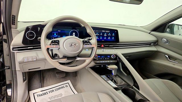 2023 Hyundai Elantra SEL IVT (SULEV) w/ Convenience Package - 23081773 - 11
