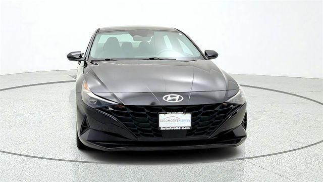 2023 Hyundai Elantra SEL IVT (SULEV) w/ Convenience Package - 23081773 - 1