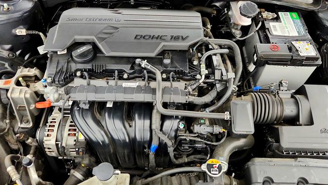2023 Hyundai Elantra SEL IVT (SULEV) w/ Convenience Package - 23081773 - 23