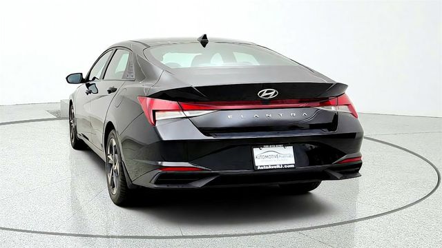 2023 Hyundai Elantra SEL IVT (SULEV) w/ Convenience Package - 23081773 - 5