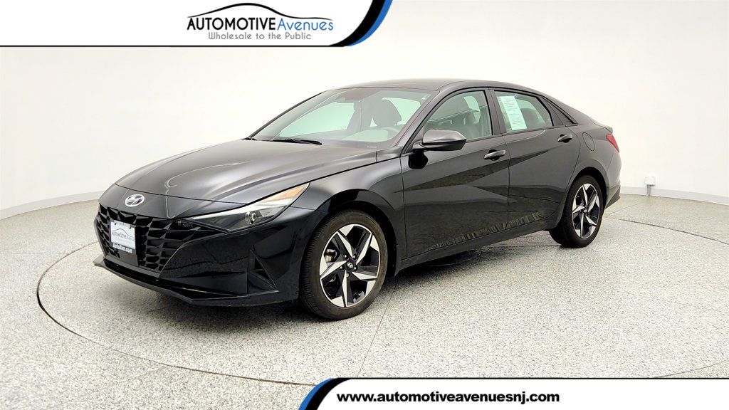 2023 Hyundai Elantra SEL IVT w/ Convenience Package - 23024412 | Video 1