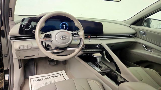 2023 Hyundai Elantra SEL IVT w/ Convenience Package - 23024412 - 11