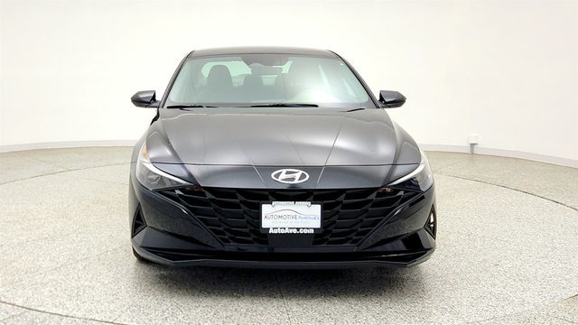 2023 Hyundai Elantra SEL IVT w/ Convenience Package - 23024412 - 1