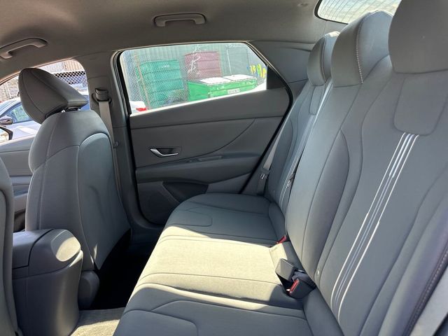 2023 Hyundai Elantra Hybrid Blue DCT - 22970146 - 14