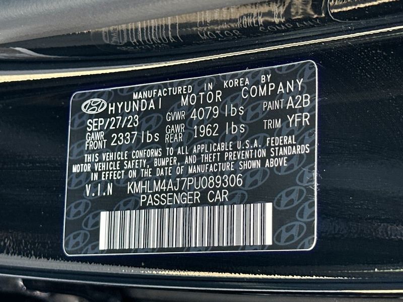 2023 Hyundai Elantra Hybrid Blue DCT - 22970146 - 21