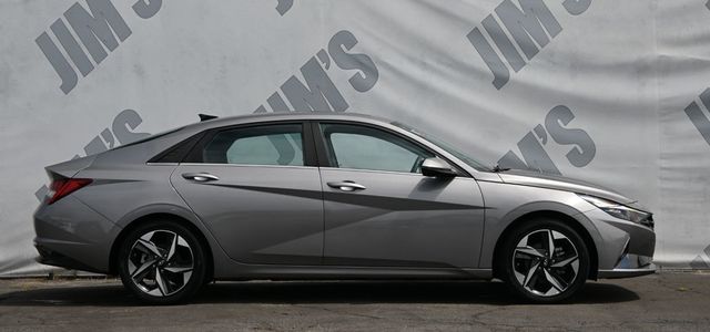 2023 Hyundai Elantra Hybrid Limited Brand New Tires - 22885794 - 3