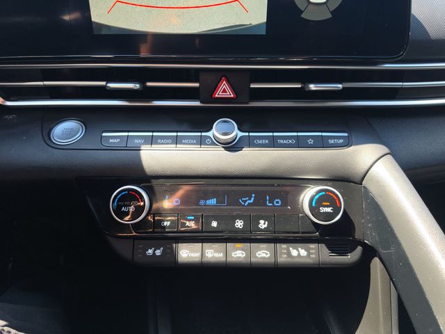 2023 Hyundai Elantra Hybrid Limited DCT - 23039622 - 30