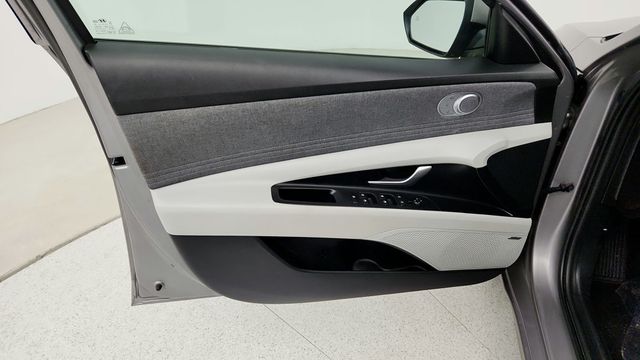 2023 Hyundai Elantra Hybrid Limited DCT - 22951182 - 10