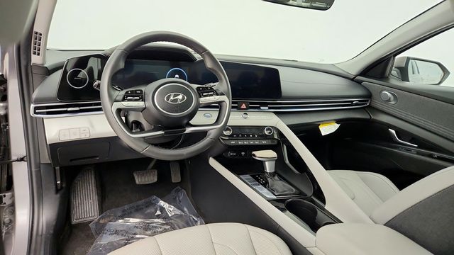 2023 Hyundai Elantra Hybrid Limited DCT - 22951182 - 11