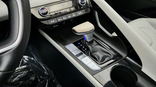 2023 Hyundai Elantra Hybrid Limited DCT - 22951182 - 15