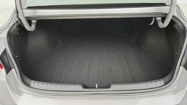 2023 Hyundai Elantra Hybrid Limited DCT - 22951182 - 21