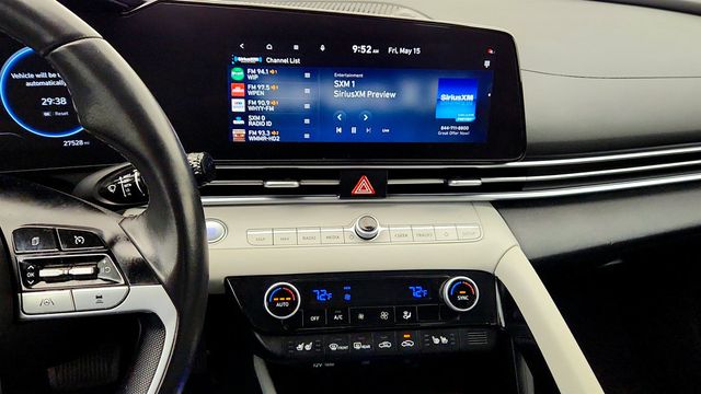 2023 Hyundai Elantra Hybrid Limited DCT - 23028001 - 17