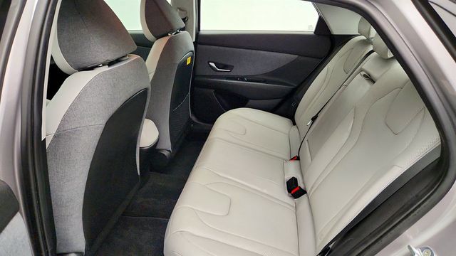 2023 Hyundai Elantra Hybrid Limited DCT - 23028001 - 21