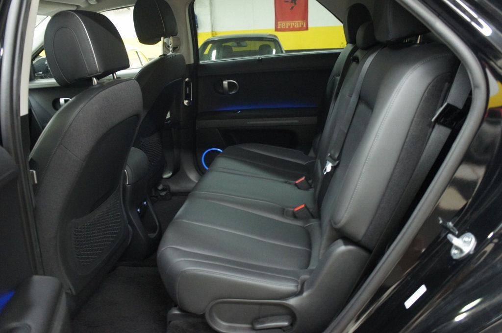 2023 Hyundai IONIQ 5 1-Owner, AWD, LIMITED, FULLY LOADED - 22987087 - 44