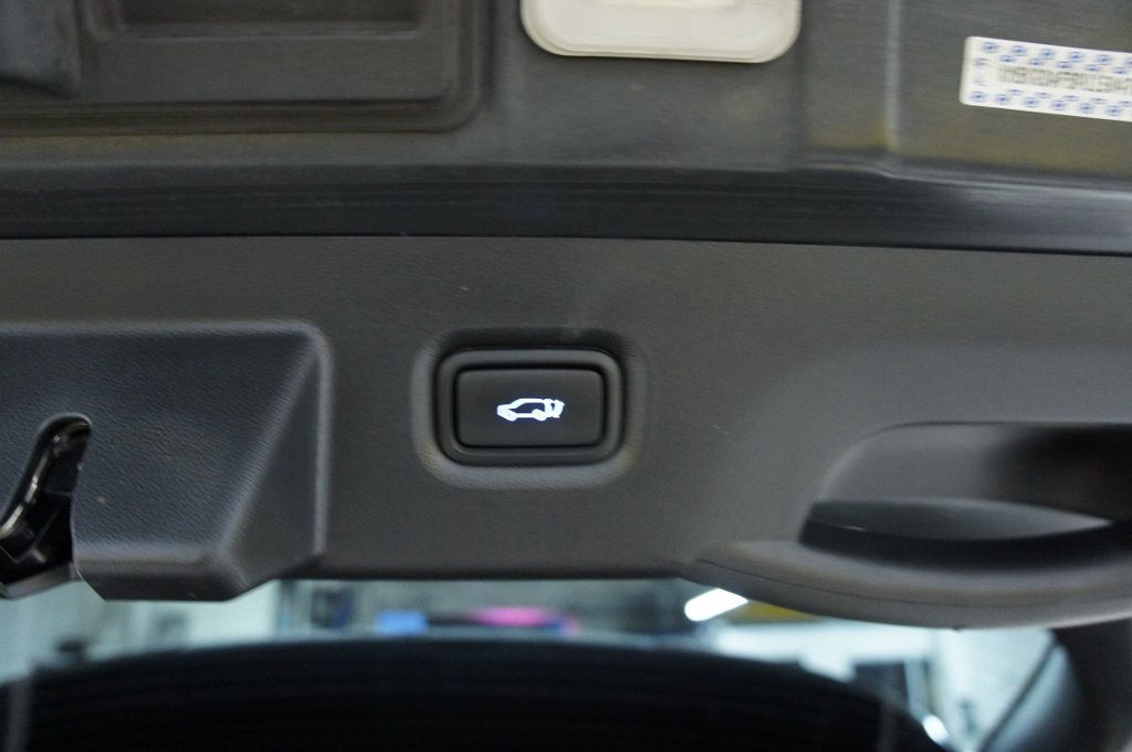 2023 Hyundai IONIQ 5 1-Owner, AWD, LIMITED, FULLY LOADED - 22987087 - 49