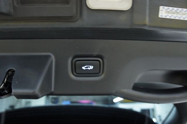 2023 Hyundai IONIQ 5 1-Owner, AWD, LIMITED, FULLY LOADED - 22987087 - 49