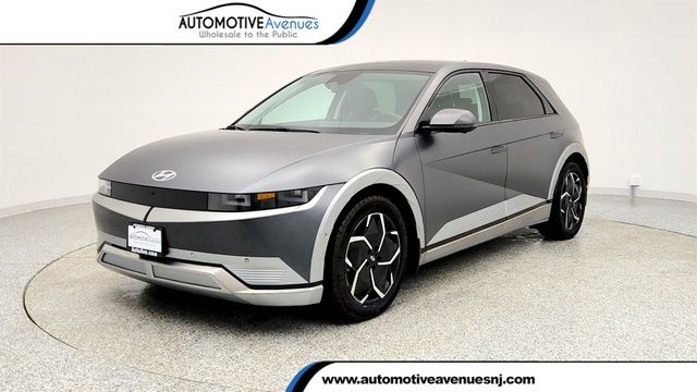 2023 Hyundai IONIQ 5 Limited (303-mile range) - 22978358 - 0