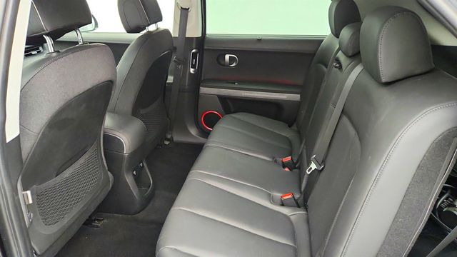 2023 Hyundai IONIQ 5 Limited (303-mile range) - 22978358 - 19