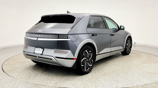 2023 Hyundai IONIQ 5 Limited (303-mile range) - 22978358 - 4