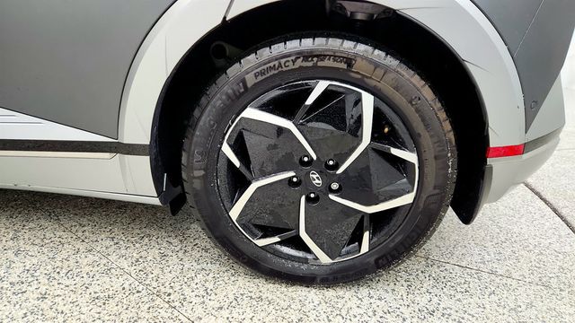 2023 Hyundai IONIQ 5 Limited (303-mile range) - 22978358 - 8