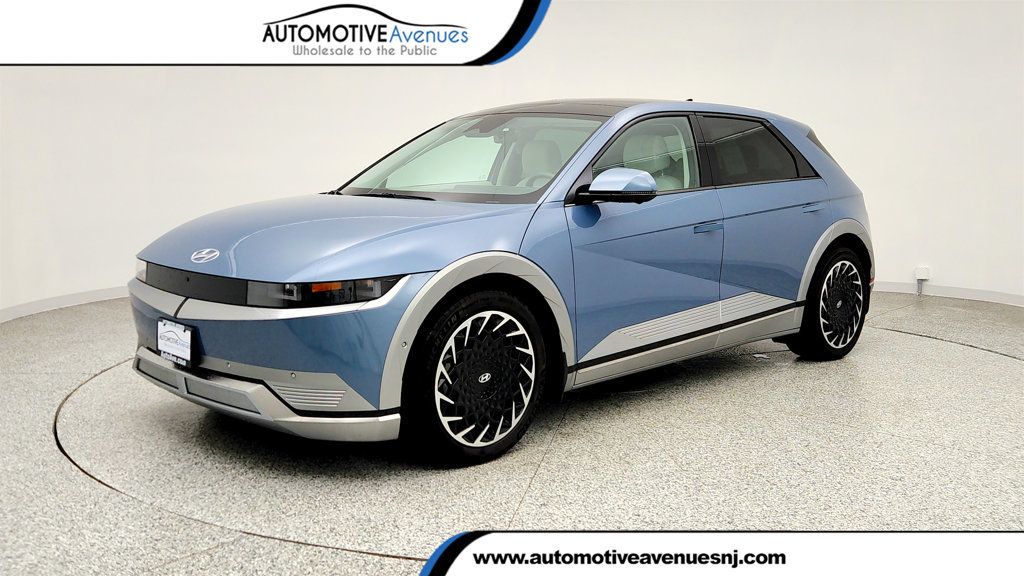 2023 Hyundai IONIQ 5 Limited AWD - 23013536 | Video 1