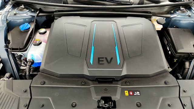 2023 Hyundai IONIQ 5 Limited AWD - 23013536 - 26