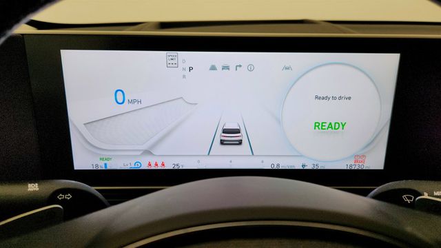 2023 Hyundai IONIQ 5 Limited AWD (266-mile range) - 22978476 - 12