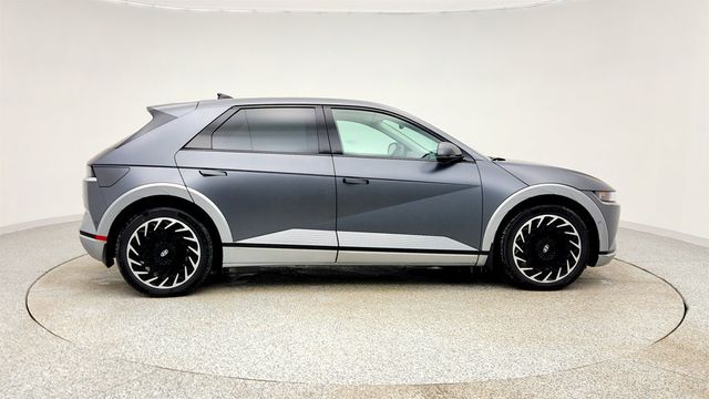 2023 Hyundai IONIQ 5 Limited AWD (266-mile range) - 22978815 - 3
