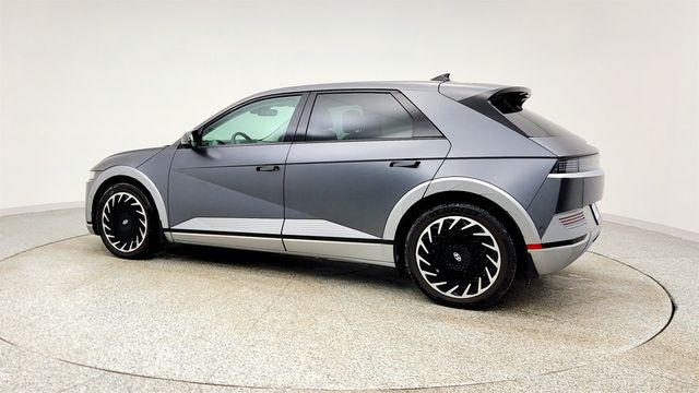 2023 Hyundai IONIQ 5 Limited AWD (266-mile range) - 22978815 - 6