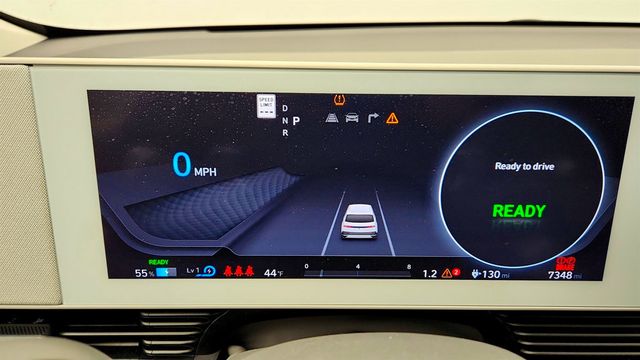 2023 Hyundai IONIQ 5 SE AWD - 23007699 - 13