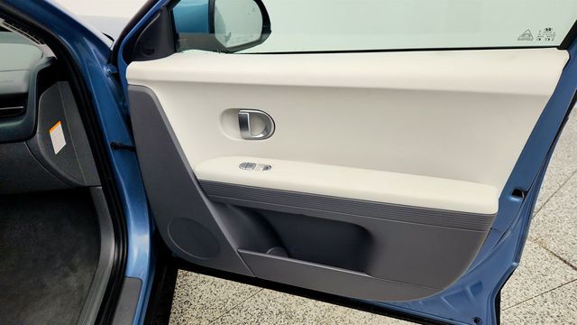 2023 Hyundai IONIQ 5 SE AWD - 23007699 - 25