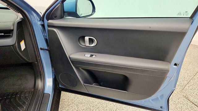 2023 Hyundai IONIQ 5 SE AWD - 23070773 - 24
