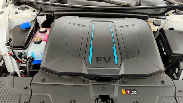 2023 Hyundai IONIQ 5 SEL AWD - 23018367 - 26