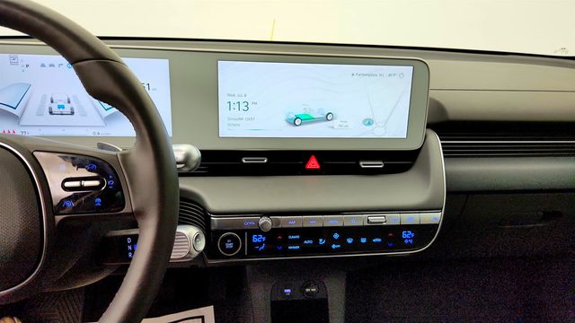 2023 Hyundai IONIQ 5 SEL AWD - 23050524 - 16