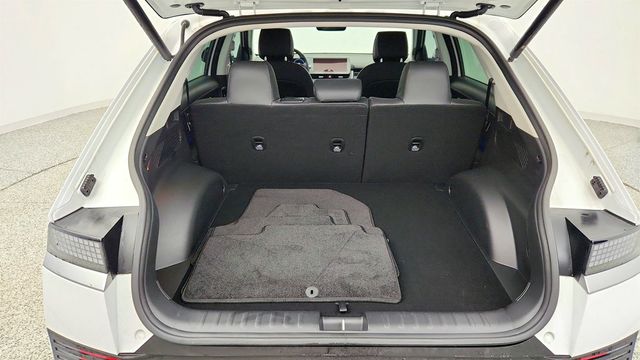 2023 Hyundai IONIQ 5 SEL AWD (270-mile range) - 22978315 - 20