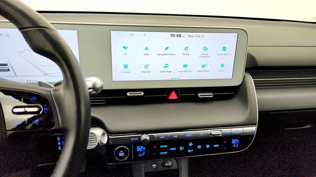 2023 Hyundai IONIQ 5 SEL AWD (270-mile range) - 22979630 - 15